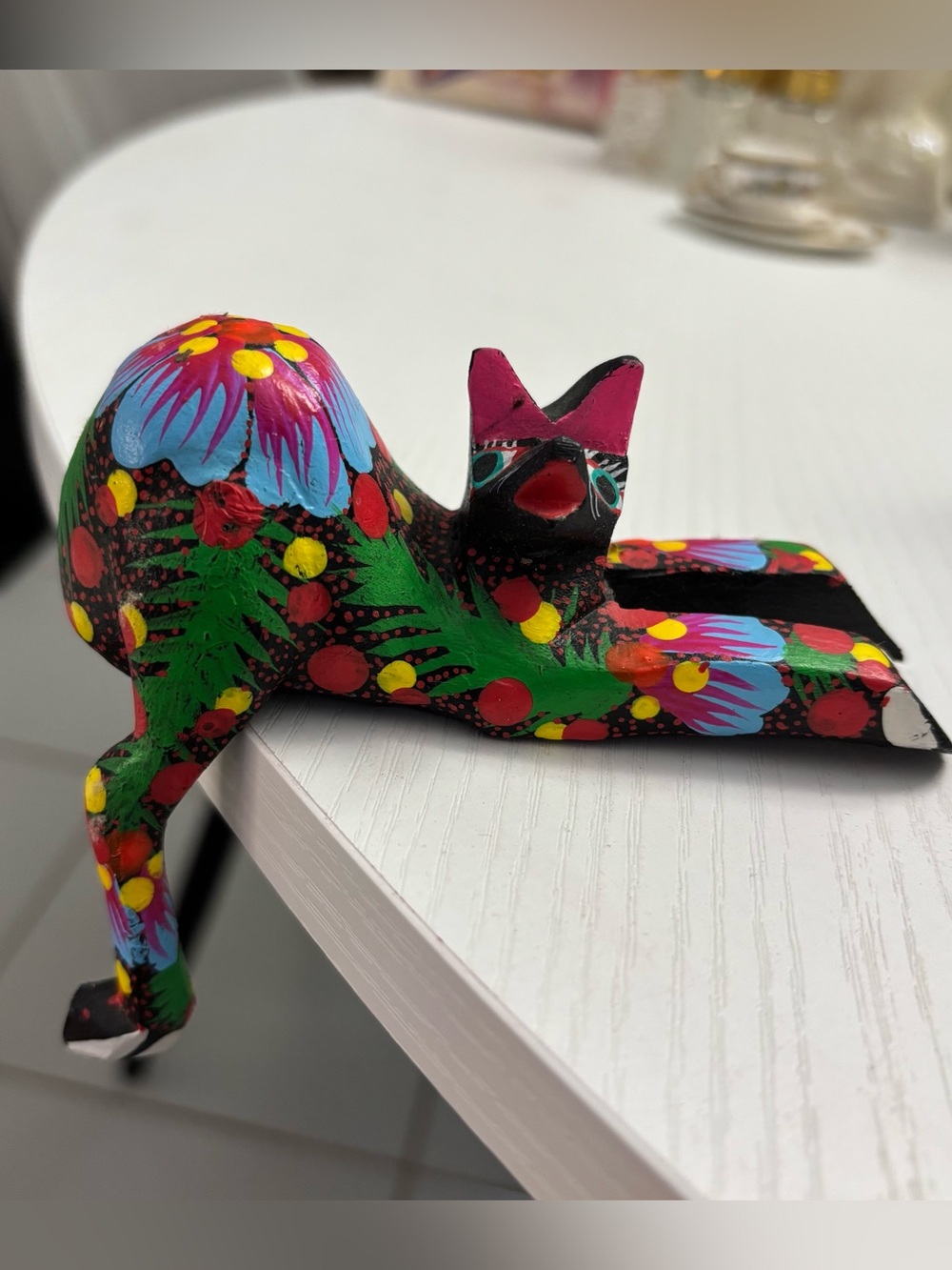 Oaxacan Wood Carving Alebrije Cat Shelf Sitter Hand Painted Mexican Folk Art